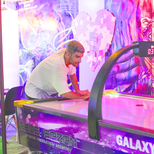 عکس کافه گیم پارادوکس