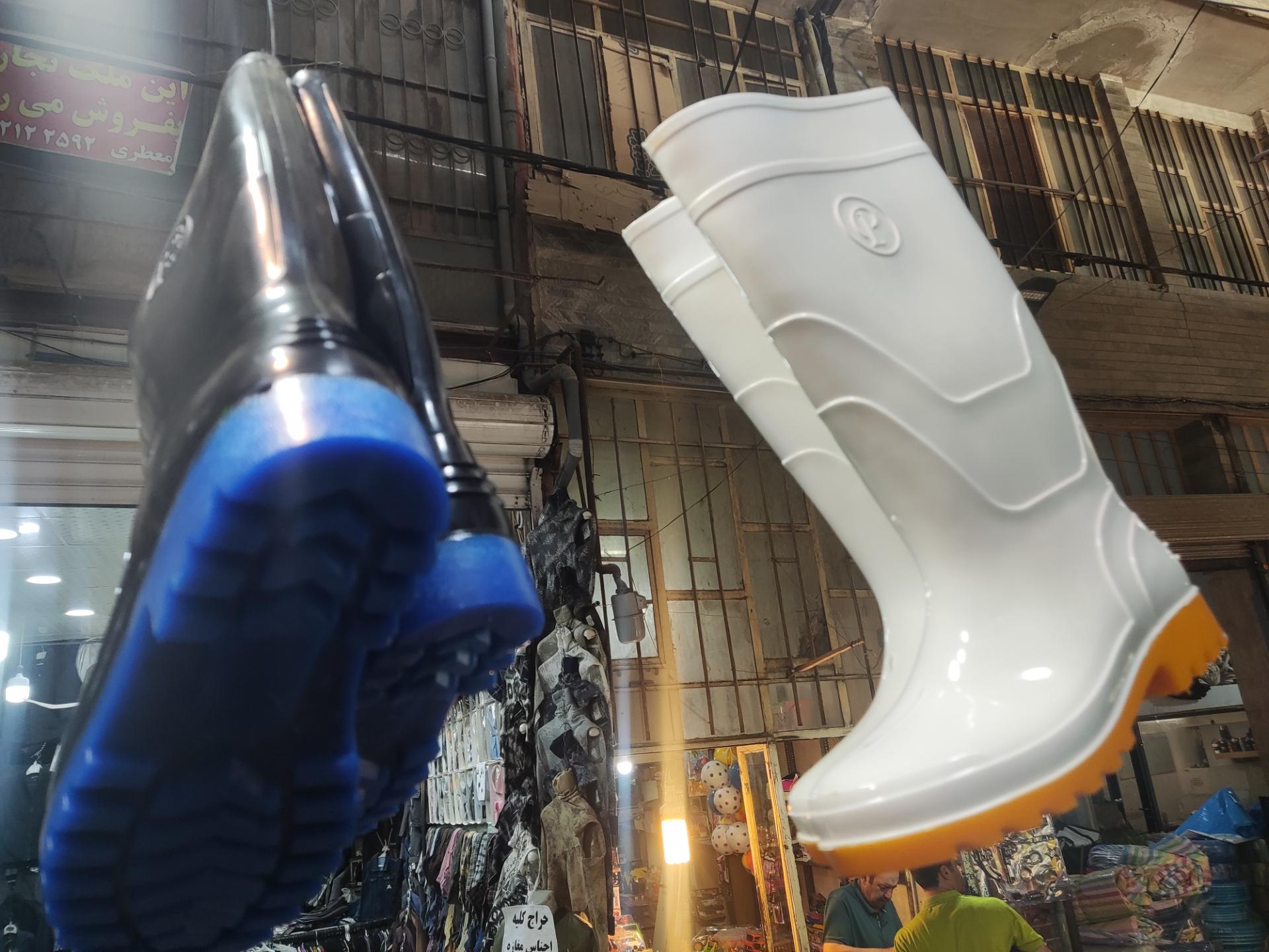 عکس کفش ایثارگر 