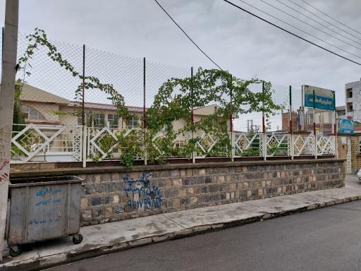 دبستان دخترانه دهخدا و دبستان پسرانه معلم بدلجه