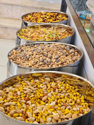 عکس پخش مواد غذایی یزدان