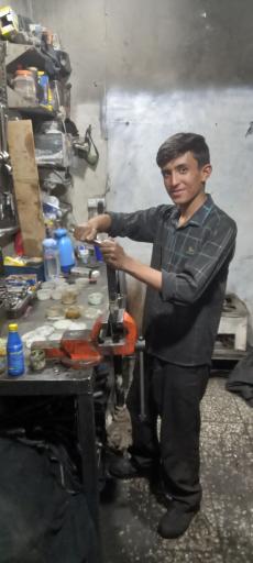 عکس تعمیرگاه جلوبندی و کمک فنر ۱۲۱