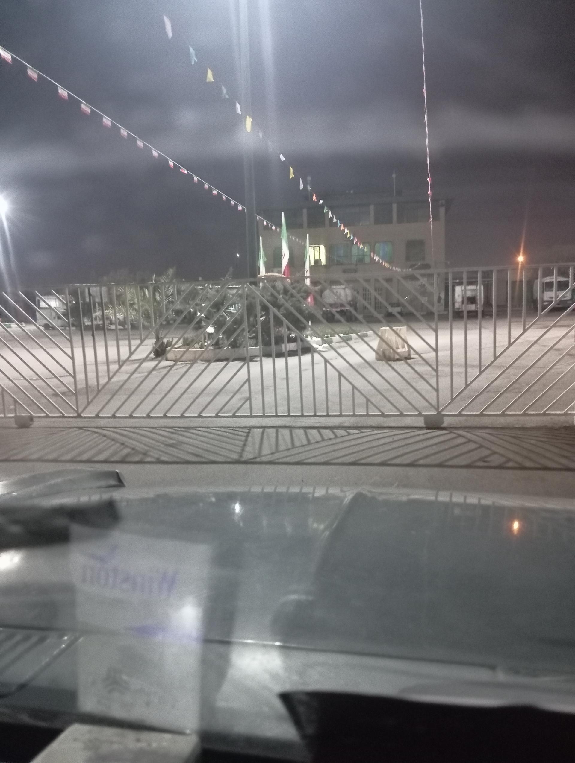 عکس میدان مرکزی میوه و تره بار ساوه