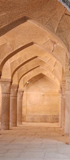 عکس مسجد وکیل