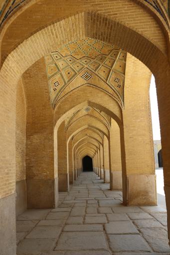 عکس مسجد وکیل