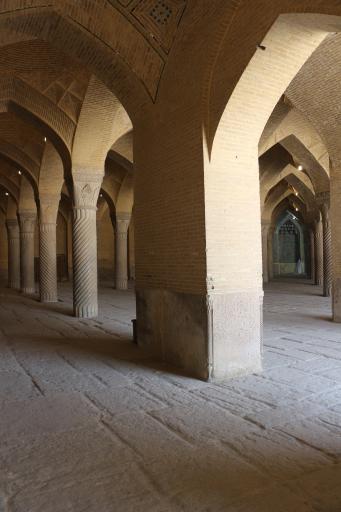 عکس مسجد وکیل