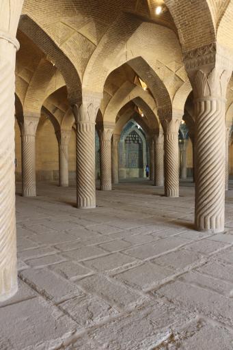 عکس مسجد وکیل