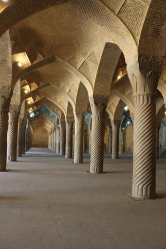 عکس مسجد وکیل