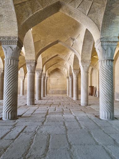 عکس مسجد وکیل