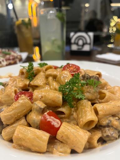 عکس رستوران ویوان