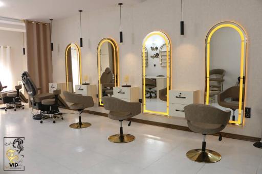 عکس سالن زیبایی مریم 