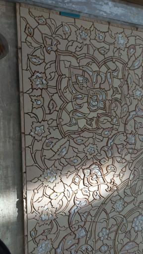 عکس کارگاه کاشی تراشی فروغی 