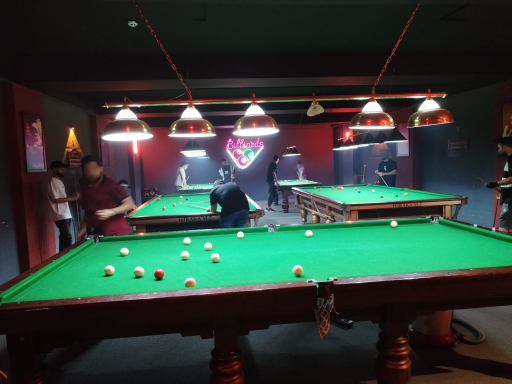 عکس مجموعه طوس بیلیارد