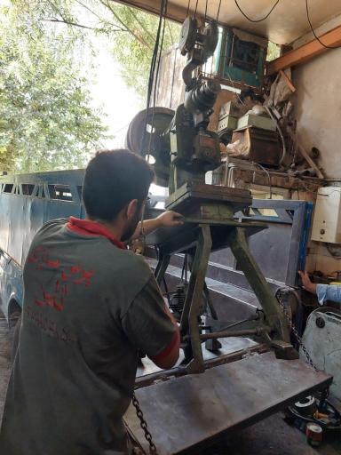 عکس کارگاه پرس سازی ثامن