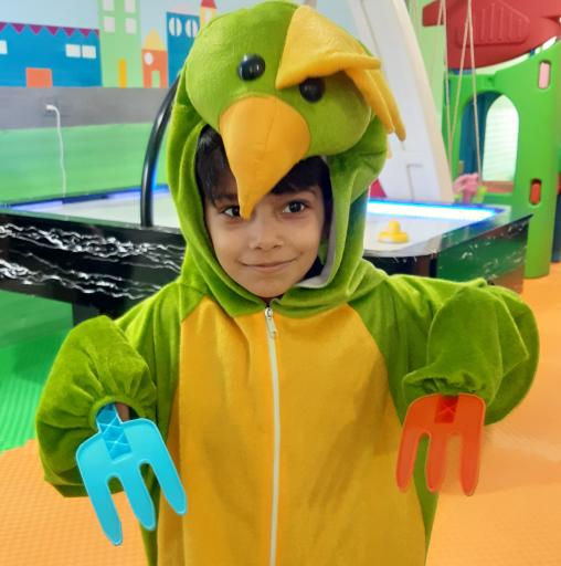 عکس خانه بازی کودک لبخند