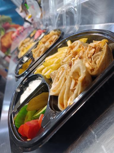 عکس فست فود ریزو 