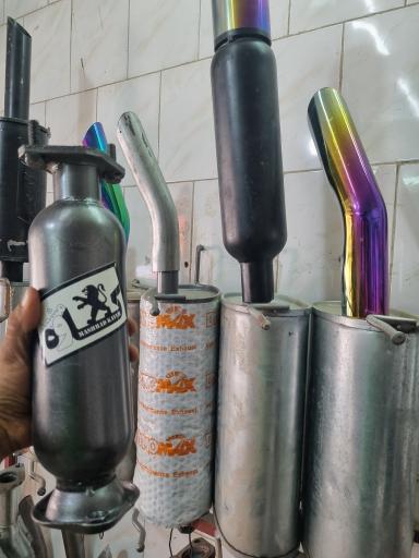 عکس اگزوز سازی فرزاد