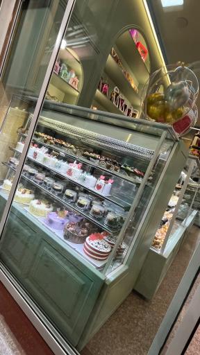 عکس شیرینی سرای آریا