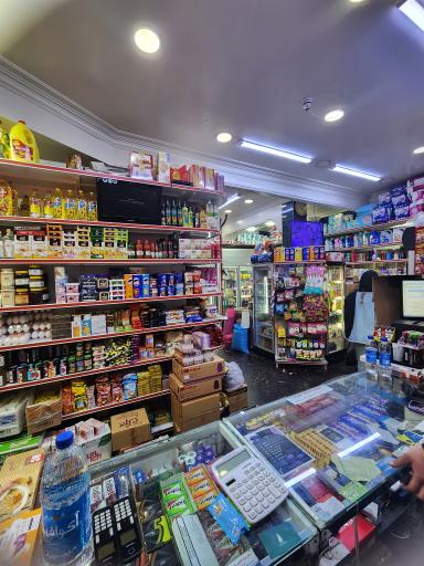 عکس سوپر مارکت تک نواب