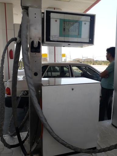 عکس پمپ گاز CNG اردکان