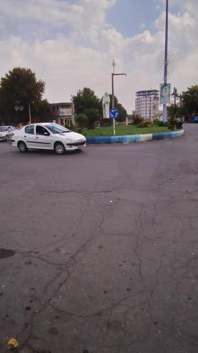 عکس میدان مادر مرند