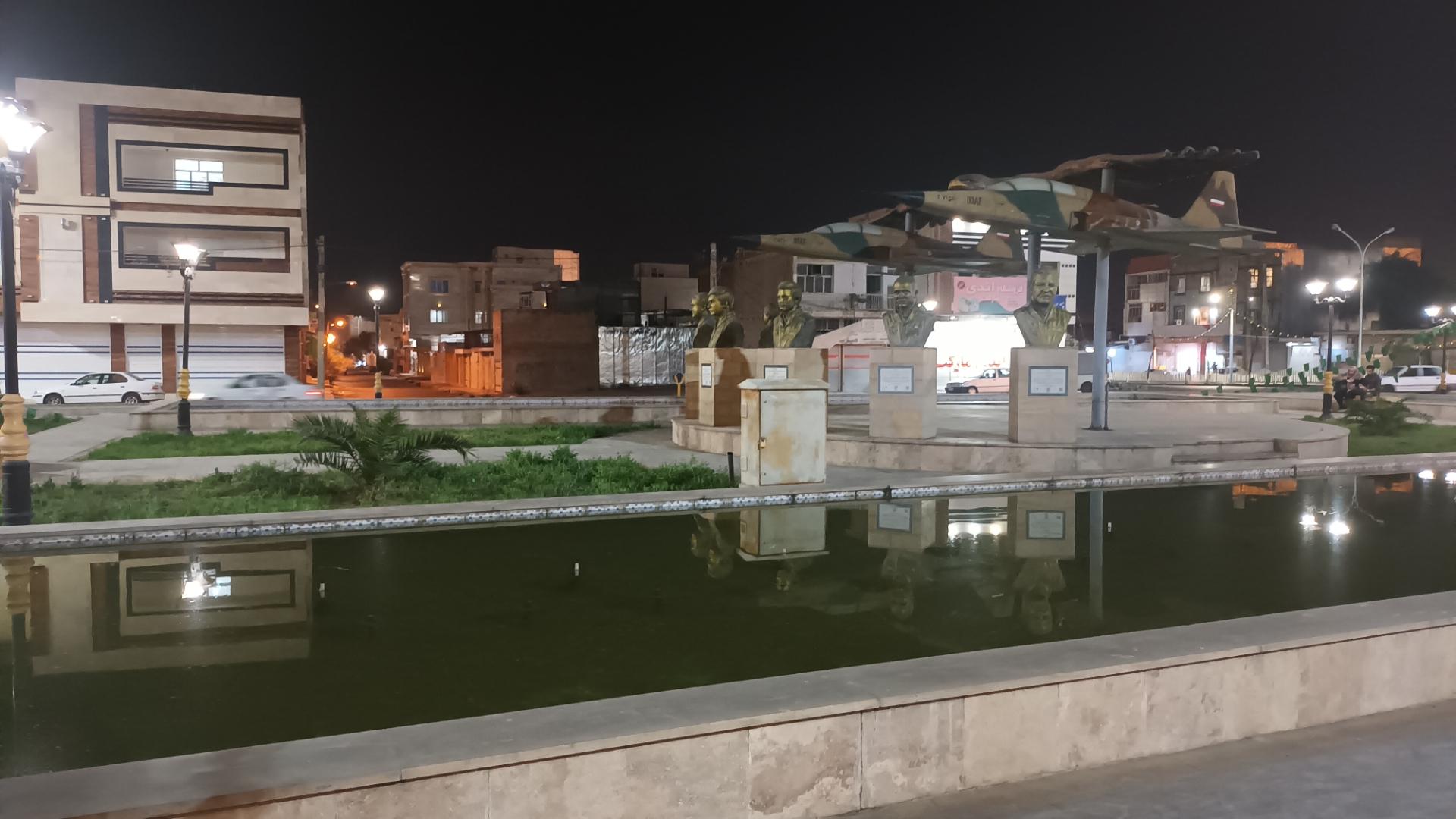 عکس میدان شهدای خلبان