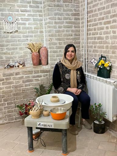 عکس آموزشگاه سفال و سرامیک خاکاب