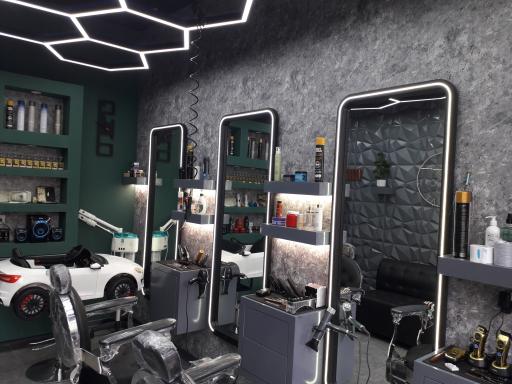 عکس پیرایش مومات