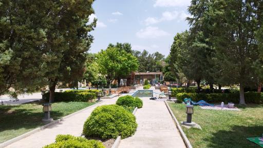 عکس باغ طوبی