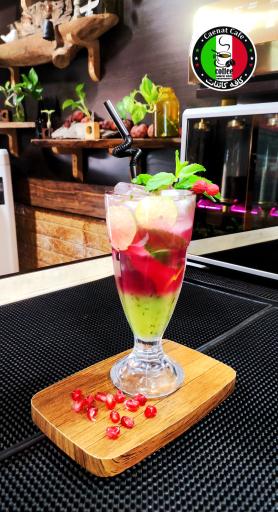 عکس کافه کائنات