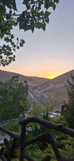 عکس هتل صخره ای لاله کندوان