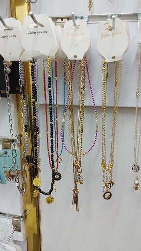 عکس گالری بدلیجات آمور