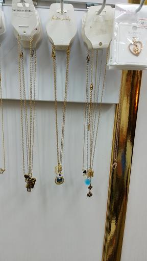 عکس گالری بدلیجات آمور