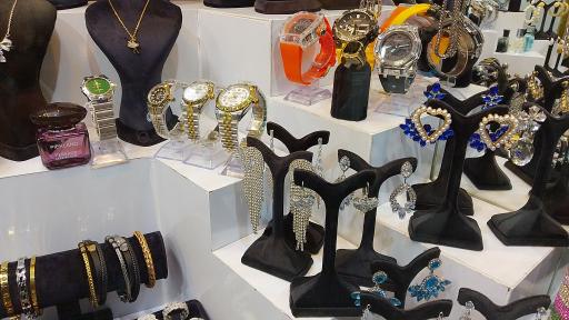 عکس گالری بدلیجات آمور