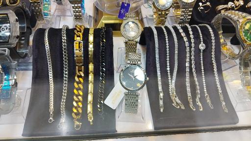 عکس گالری بدلیجات آمور