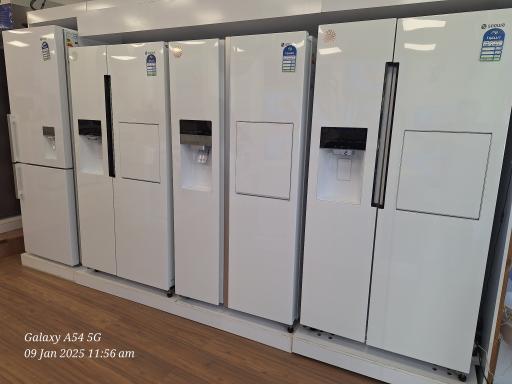 عکس فروشگاه اسنوا (شعبه پاسداران)