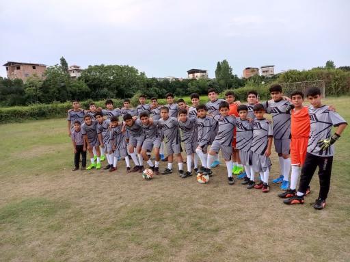 عکس زمین ورزشی شهدای روستای امیرده