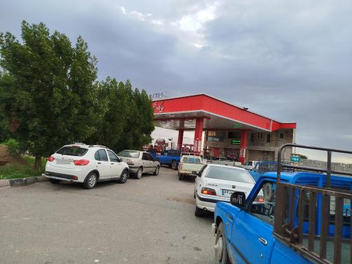 عکس پمپ بنزین اختصاصی احمدی