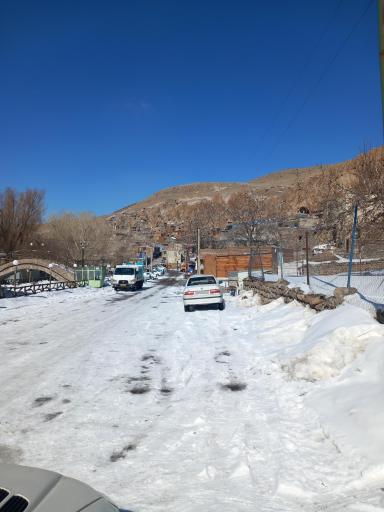 عکس هتل صخره ای لاله کندوان