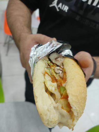 عکس کافه بستنی مادر 