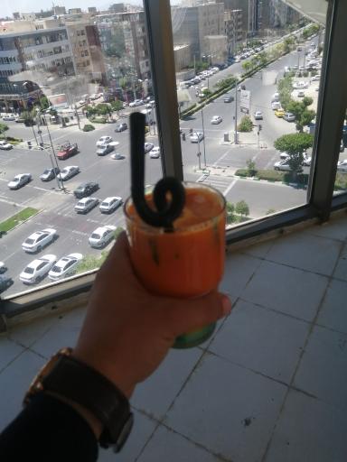 عکس کافه آوا