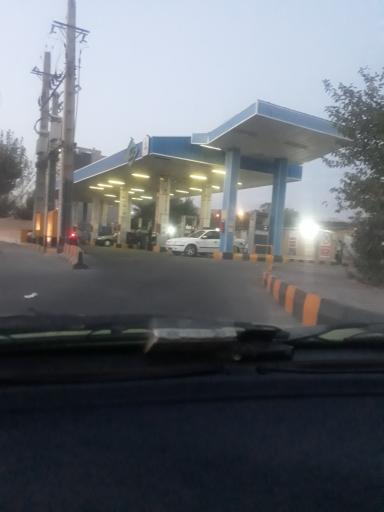 عکس جایگاه سی ان جی سلمان فارسی