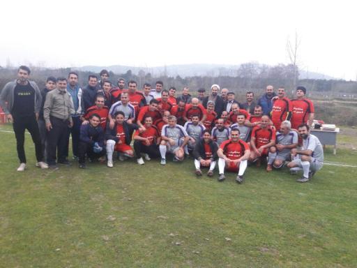 عکس زمین ورزشی شهدای روستای امیرده