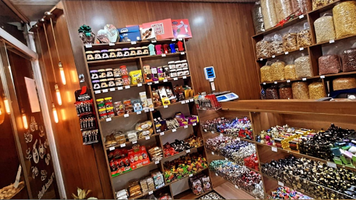 عکس آجیل و خشکبار نبات رشت