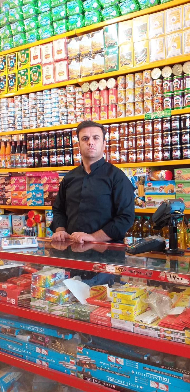 عکس فروشگاه مواد غذایی سوغات ریورساید کوهرنگ 