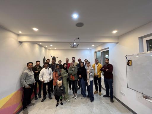 عکس موسسه پرستوی طلایی