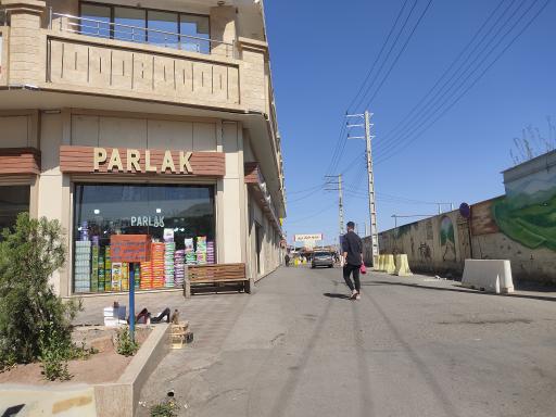 عکس بازارچه مرزی جلفا
