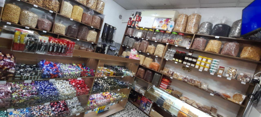 عکس آجیل و خشکبار نبات رشت