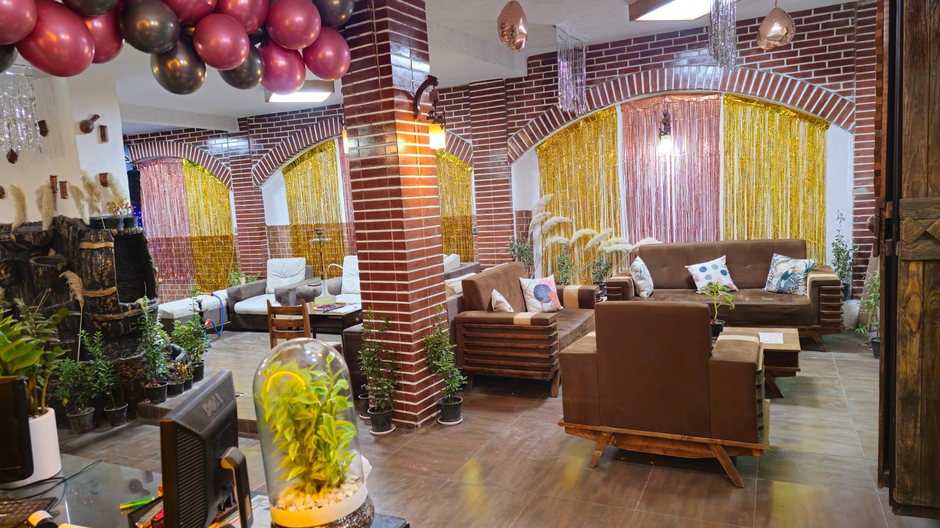 عکس کافه رستوران سنتی شانس