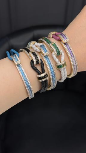 طلا و جواهری مقدم