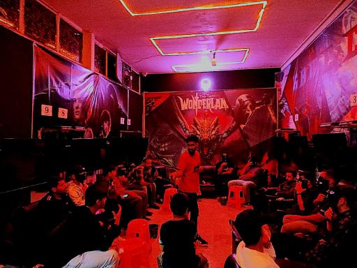 عکس گیم سنتر نمسیس